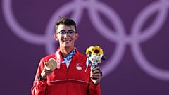 Milli okçu Mete Gazoz altın madalyayı kazandı