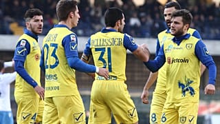 Sergio Pellissier in gol in Napoli-Chievo del 1.2.2015.