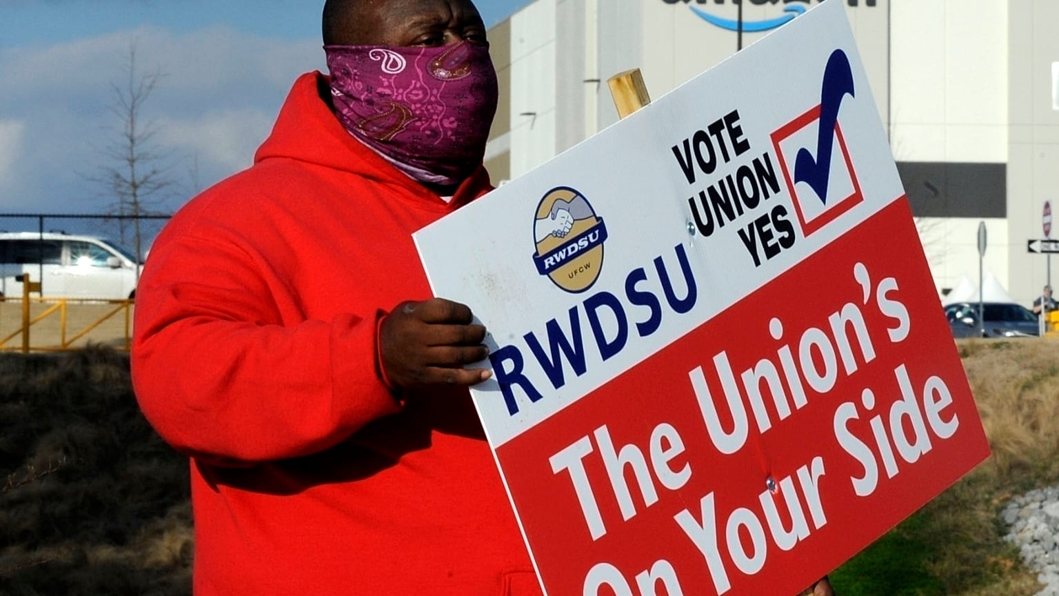 Nearly 6,000 Amazon warehouse workers in Bessemer, Alabama rejected unionisation. Of those, roughly half voted. 