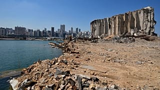 بقایای انفجار بیروت