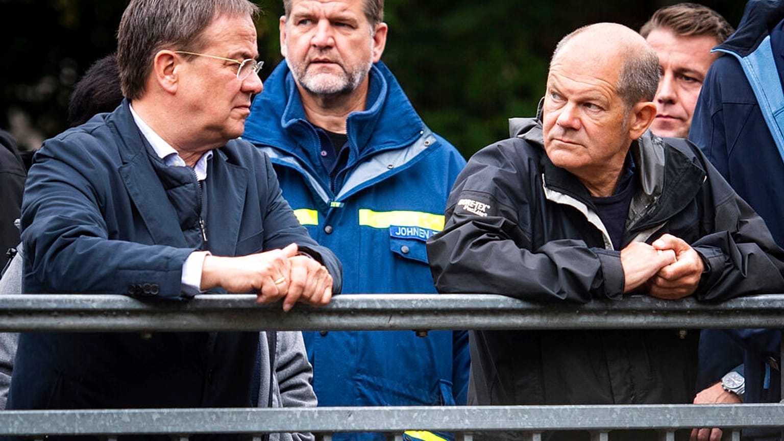 Armin Laschet und Olaf Scholz - Kanzlerkandidaten im Flutgebiet