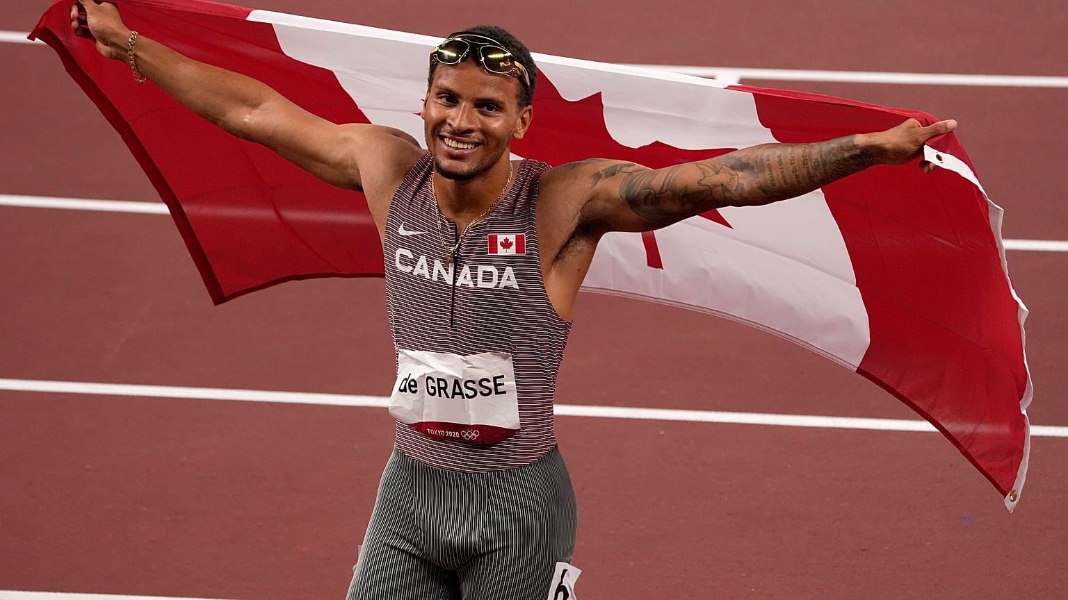 Andre de Grasse se hace con el oro en los 200 y China sigue liderando el medallero de Tokio 2020