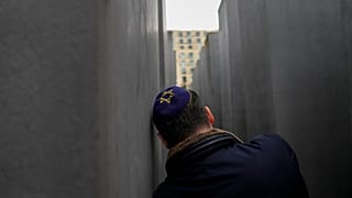 Nagyszabású német terv az antiszemitizmus leküzdésére