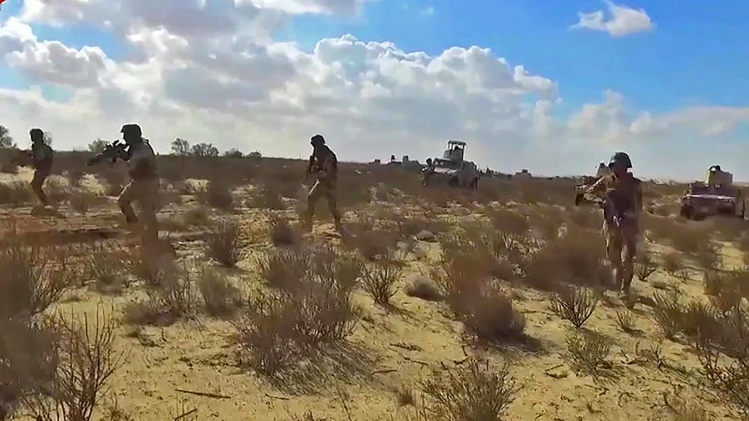 عناصر من الجيش المصري في سيناء