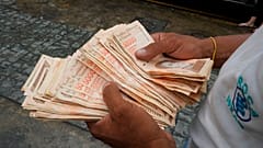 Los devaluados bolívares