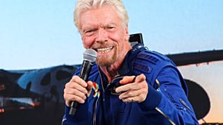 Virgin Galactic'in sahibi İngiliz milyarder iş insanı Richard Branson.