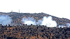 Die israelische Armee bombardiert das südlibanesische Dorf Kfar Shouba (6.8.2021)