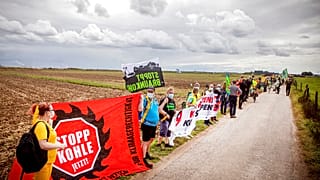 Германия: защитить экологию и деревни