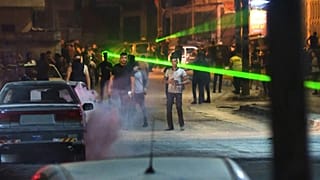 اشتباكات بين متظاهرين فلسطينيين وقوات الاحتلال بقرية بيتا بالقرب من مدينة نابلس بالضفة الغربية المحتلة.