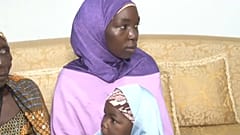Von Boko Haam Entführte mit Mutter und Kind