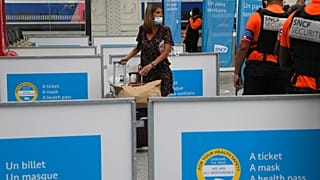 Διακοπές στην πανδημία - Πού απαιτείται «πράσινο» πιστοποιητικό