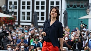 Die Co-Vorsitzende und Kanzlerkandidatin der Grünen Baerbock in Hildesheim (9.8.2021)