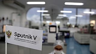 Одно из производств вакцины "Спутник V"