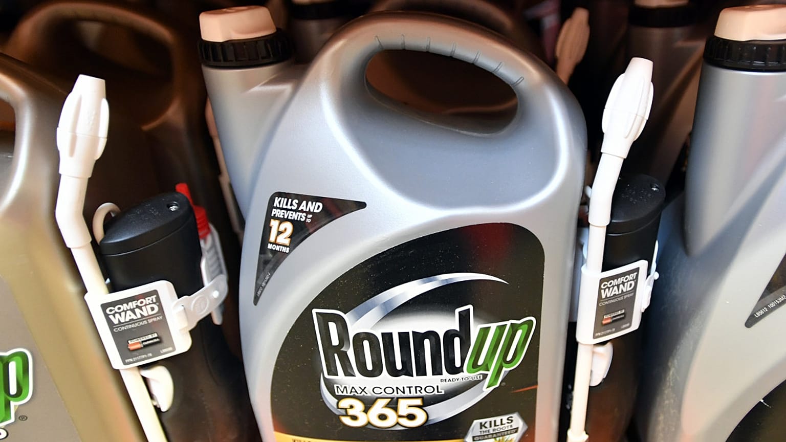 Roundup isimli zirai tarım ilacı