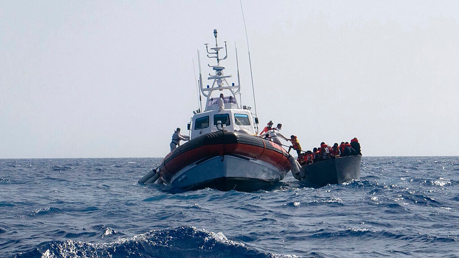 Crise en Tunisie : l'Italie doit-elle se préparer à un afflux de migrants ?