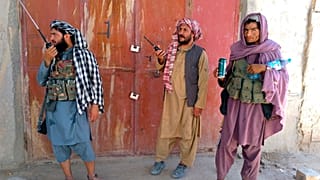  نیروهای طالبان در شهر مرکز ولایت فراه در شرق افغانستان که با ایران مرز مشترک دارد