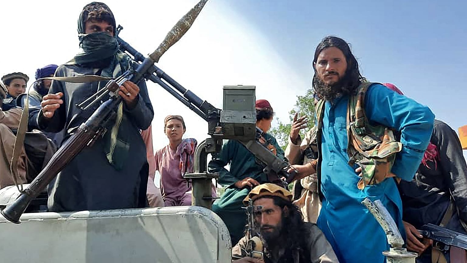 I Taleban a Kabul: Ashraf Ghani ha già abbandonato la sua capitale