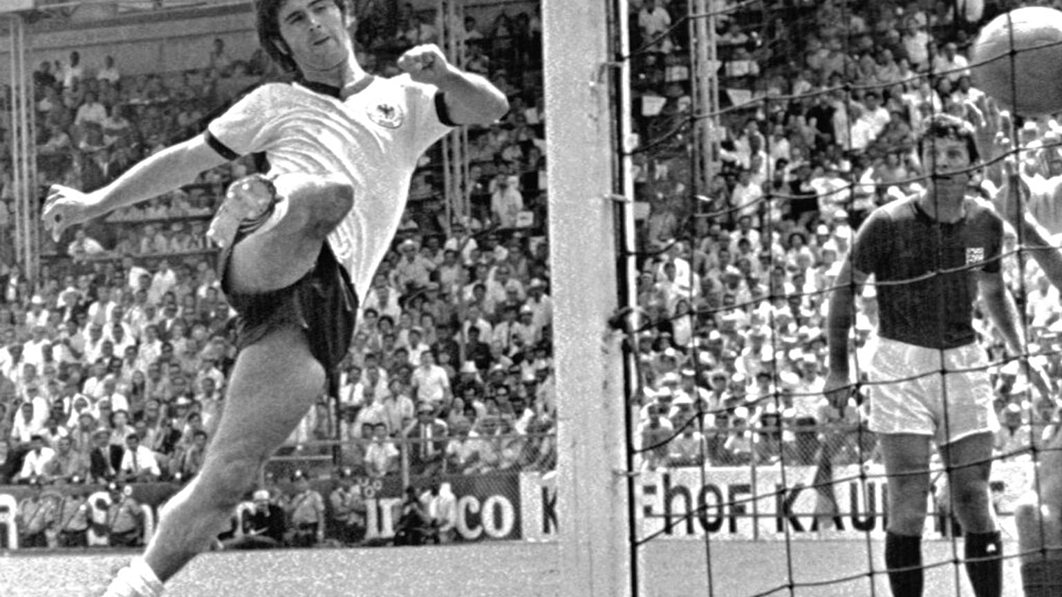 Meghalt az egykori legendás német csatár, Gerd Müller