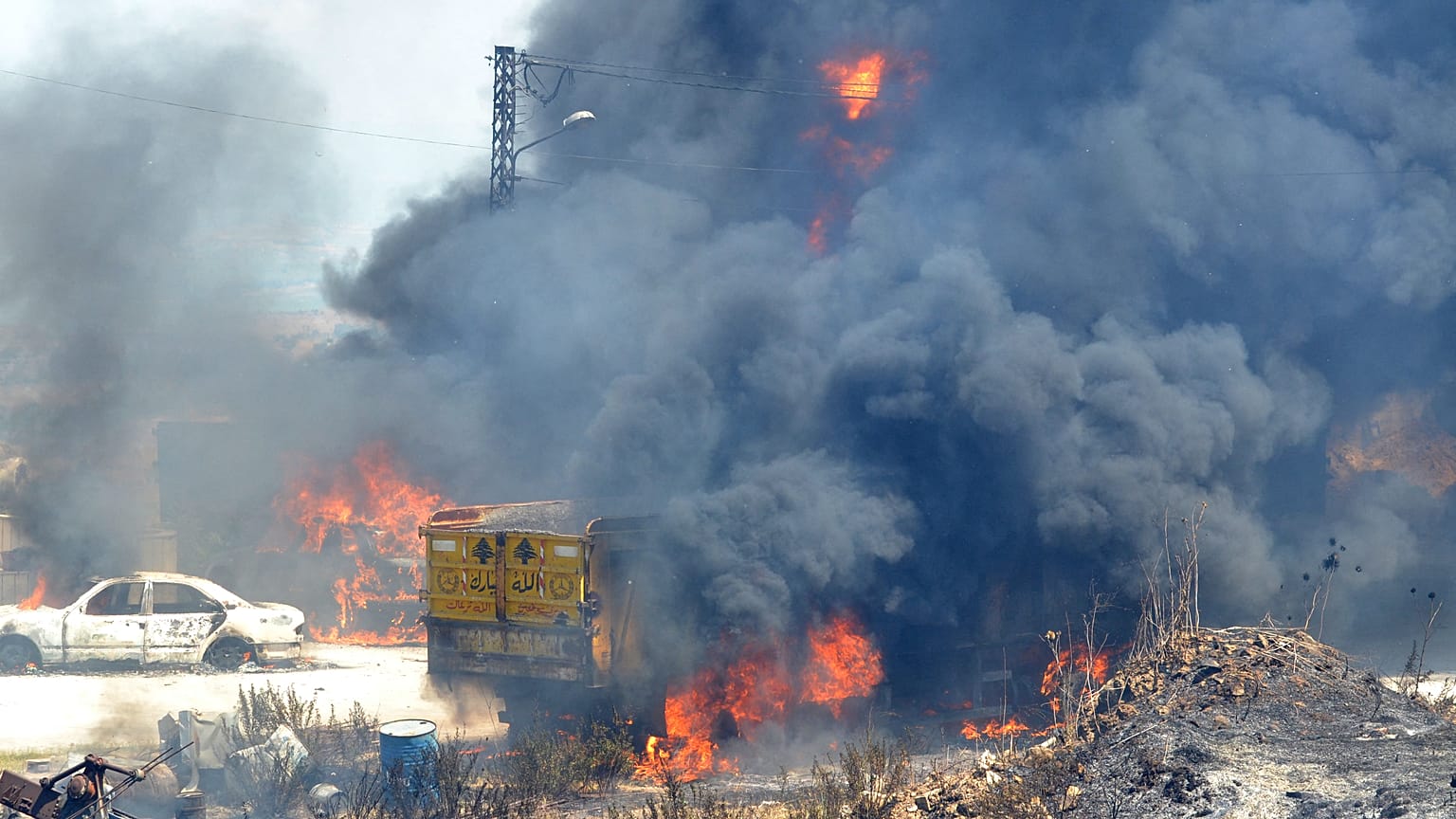 Mortal explosión de un depósito de combustible en el Líbano