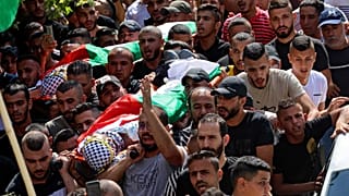 جنازة رائد أبو سيف وصالح عمار، اثنان من أربعة فلسطينيين قتلوا في اشتباكات مع قوات الأمن الإسرائيلية، مخيم جنين للاجئين شمال الضفة الغربية المحتلة الضفة، 16 أغسطس 2021