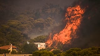 Feuer bei Synterina, 50 Kilometer südöstlich von Athen