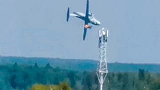 Russie : trois morts dans le crash d'un avion militaire en vol d'essai, le 17 août 2021. 