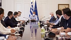 Σύσκεψη υπό τον πρωθυπουργό για την ανασυγκρότηση της Εύβοιας