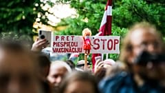 Plus de 5 000 personnes se sont rassemblées contre les restrictions sanitaires