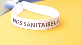 Doch kein Impf-Armband in Frankreich - Aufregung um Europa-Park