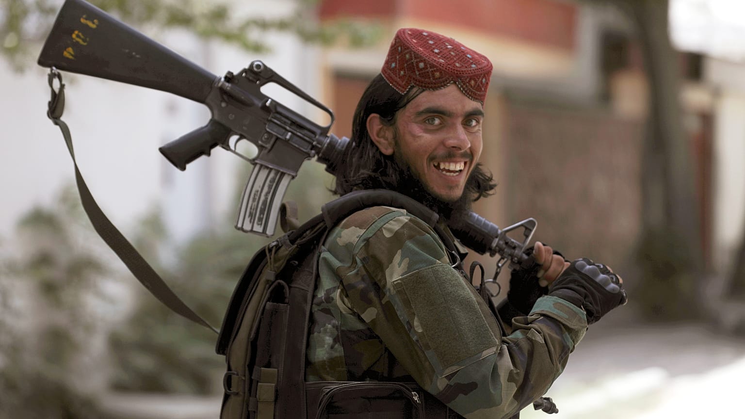 Taliban savaşçısı