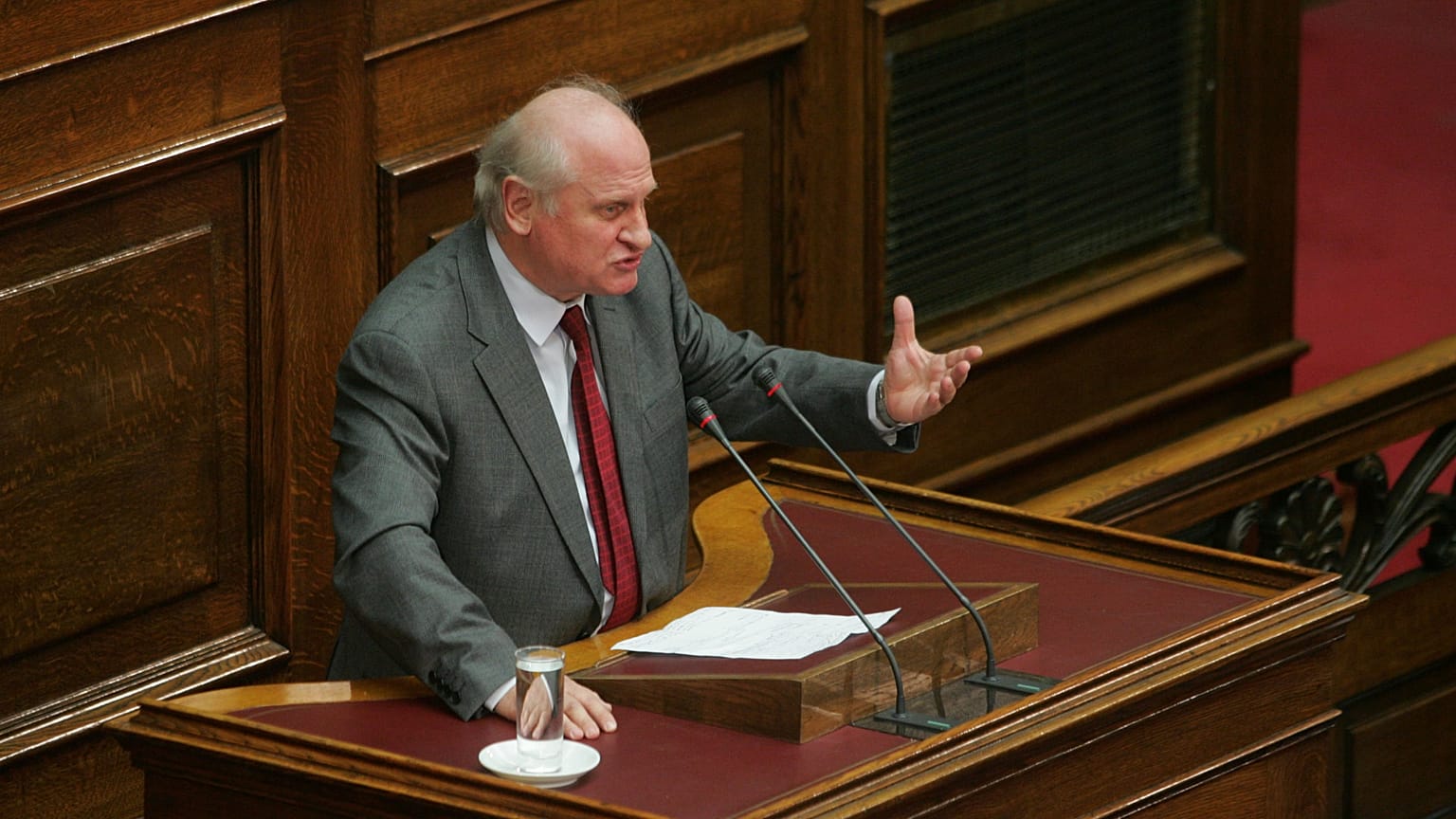 Αντώνης Σκυλάκος