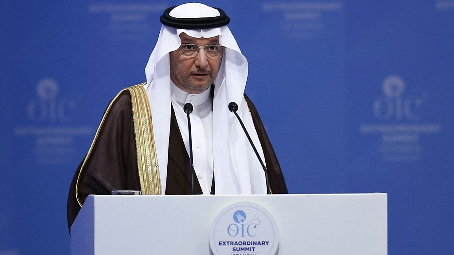 صورة من الارشيف - الأمين العام لمنظمة التعاون الإسلامي، يوسف العثيمين -  13  كانون الأول / ديسمبر 2017 