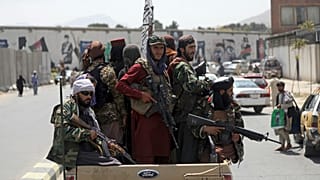 Taliban militanları