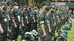 Vietnam'da yeni karantina dönemi: Ho Chi Minh'de askerler görevlendirildi