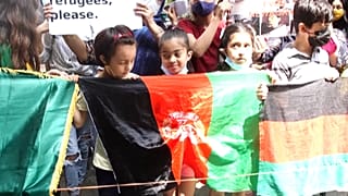 Refugiados afegãos manifestam-se na Índia