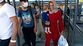 Geflüchtete aus Afghanistan kommen in Washington an