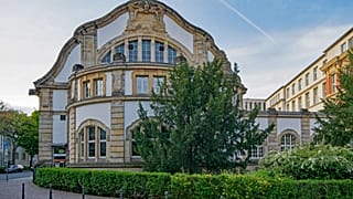 Gebäude der Technischen Unisersität Darmstadt -Symbolbild-