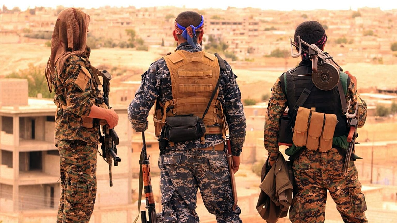 Suriye'de Esad muhalifi militanlar