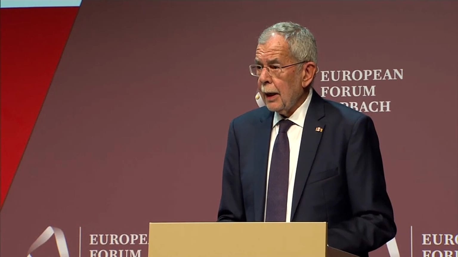 Il Presidente austriaco Alexander Van der Bellen.