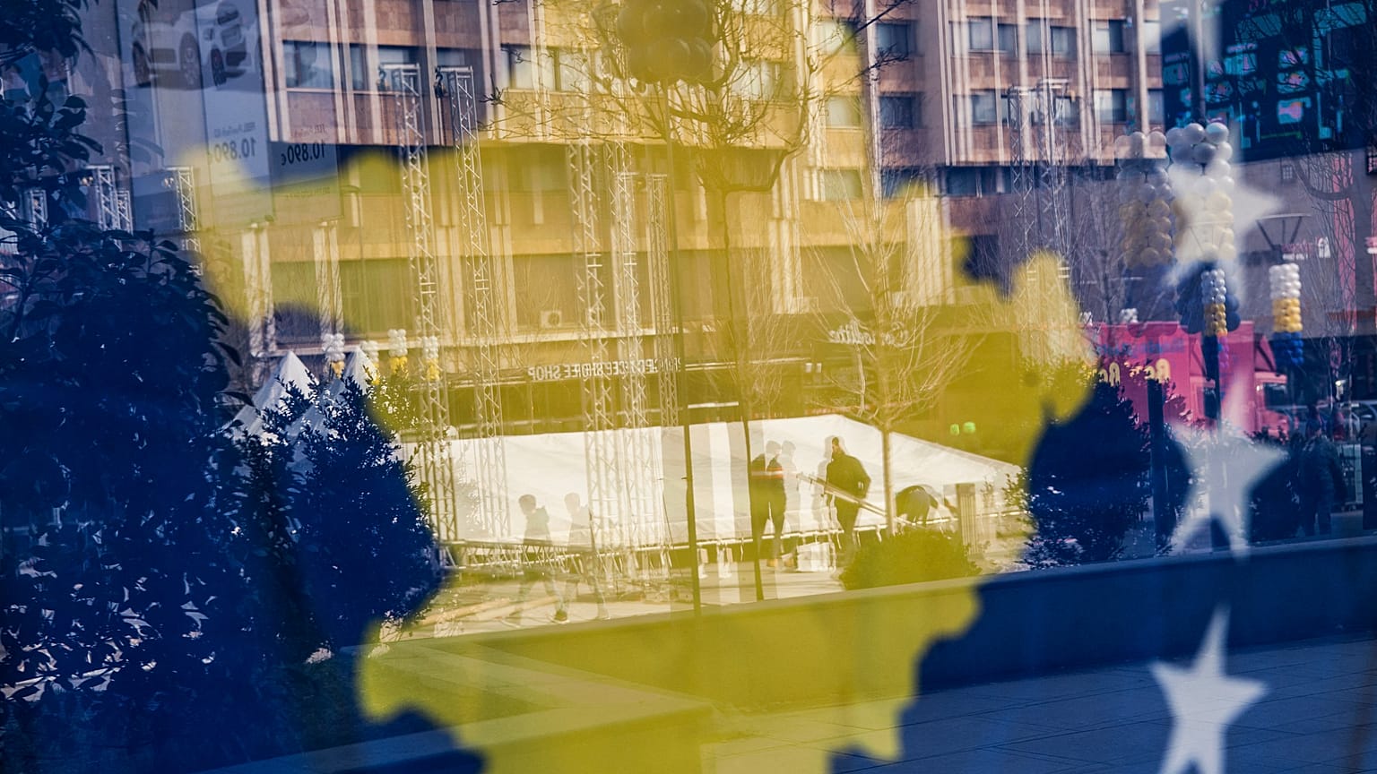 Kosova: 1999'daki katliama 'uydurma' diyen Sırp vekilin hapis cezası onandı