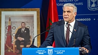 وزير خارجية إسرائيلي يائير لبيد خلال مؤتمر صحفي بالعاصمة المغربية الرباط. 12/08/2021