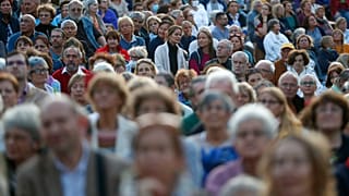 Macaristan'da "pandemi bitmedi" msajıyla düzenlenen konserden bir kare / Arşiv