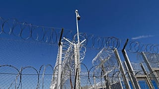 Zona en la que han sido metidos los refugiados afganos en Hungría