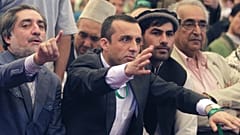 Archív felvétel: Amrullah Saleh (középen) volt alelnök egy kabuli rendezvényen