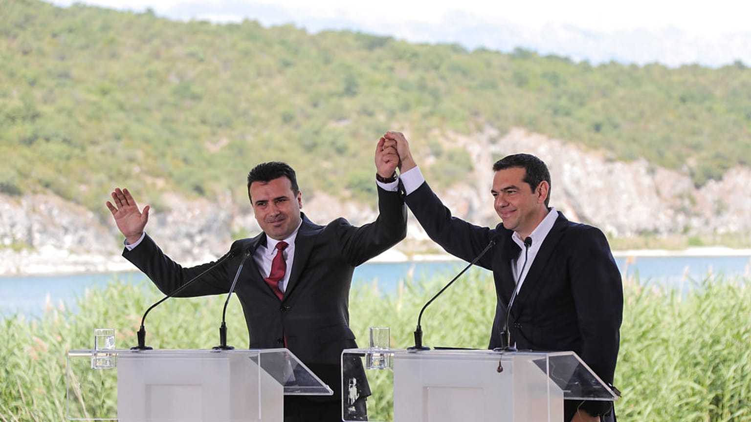 Greek Prime Minister Alexis Tsipras, right and his Macedonian counterpart Zoran Zaev