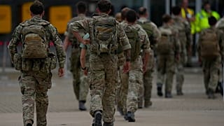 BRITISH SOLDIERS
