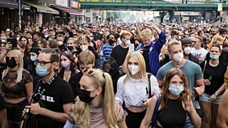 Hundreds take to Berlin streets to protest coronavirus restrictions