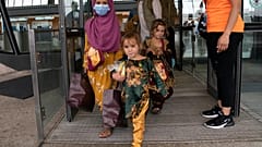 ABD tarafından Afganistan'dan tahliye edilen bir Afgan aile