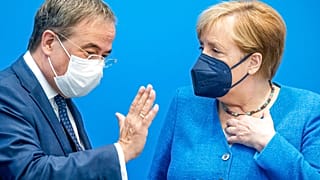 Angela Merkel und Armin Laschet nach der CDU-Präsidiumssitzung an diesem Montag