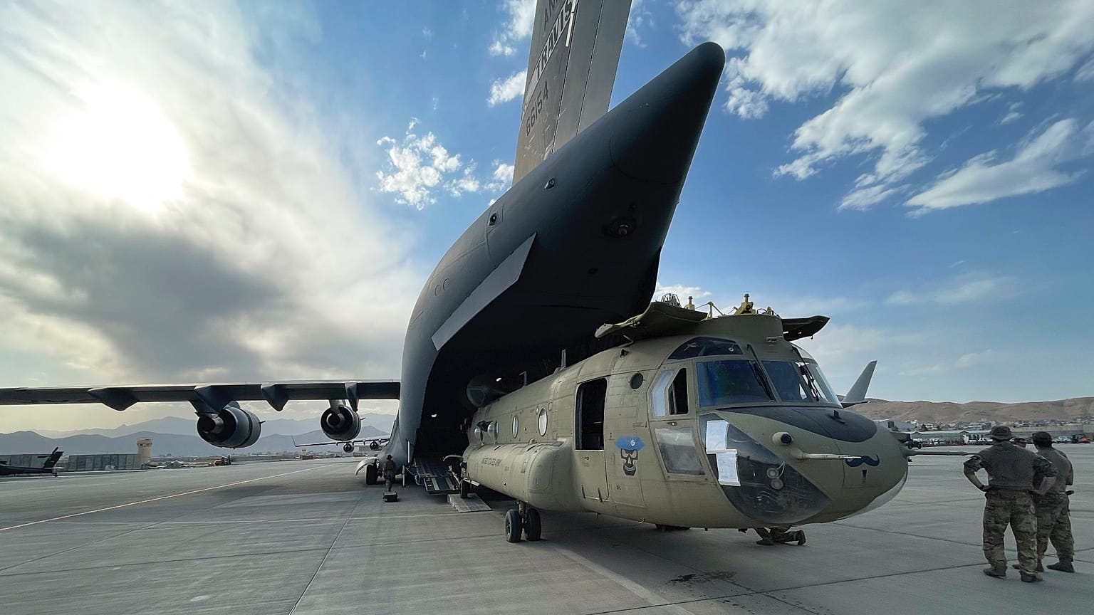 ABD Afganistan'dan çekildi